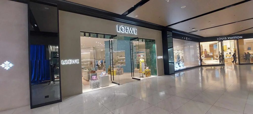 LOEWE Store Project